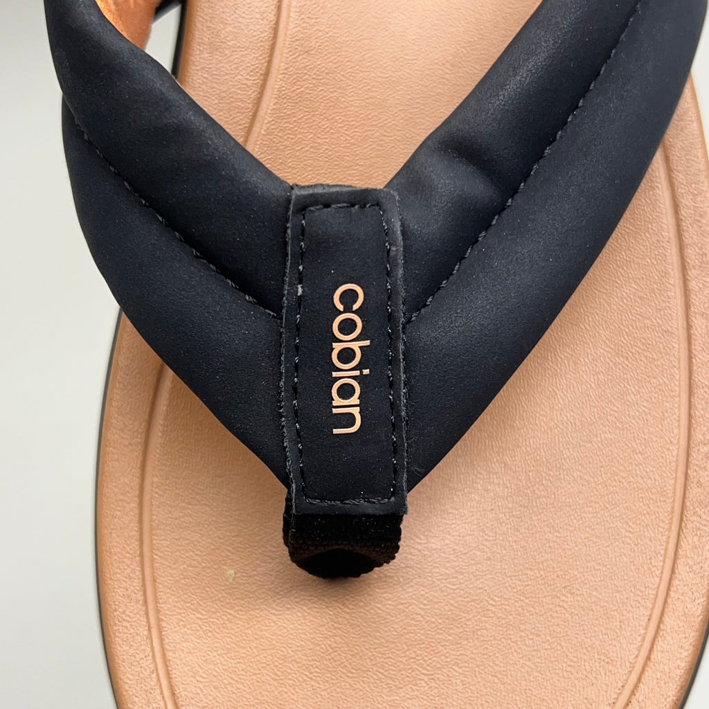COBIAN Darby Synthetic Suede Strap Sandals  Women's SZ 9, EU 39.5 Black DAR24-001-9