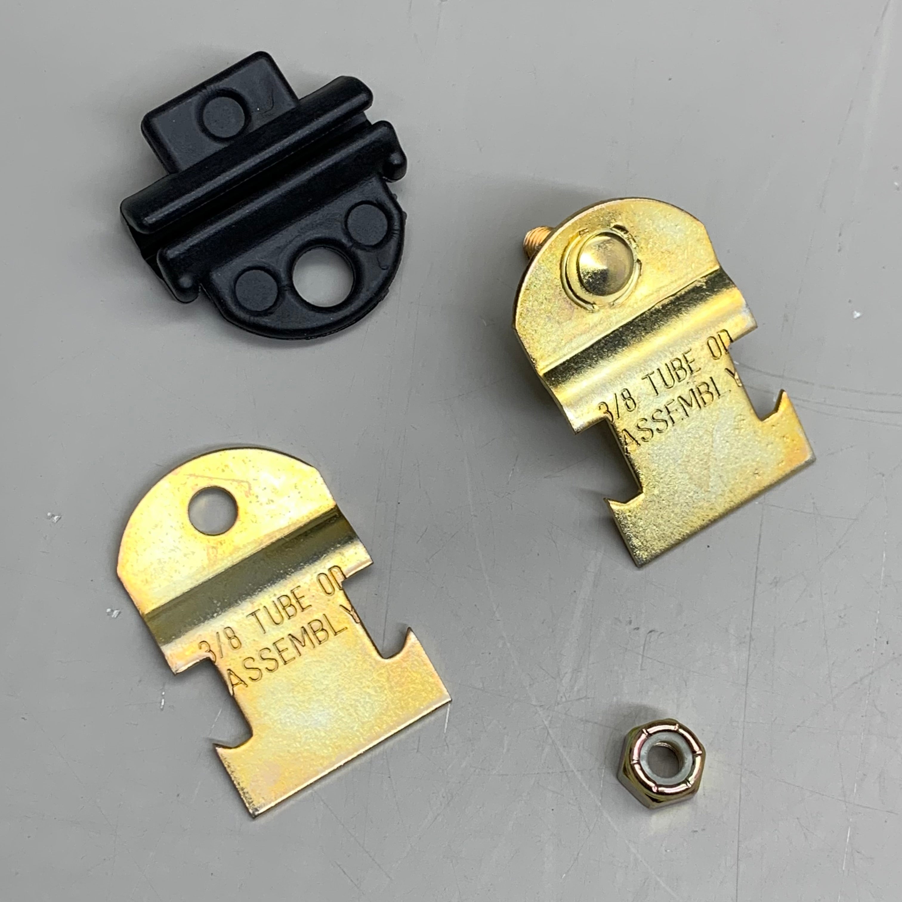 ZSI (25 Pack) Cush-A-Nator Insulation Strut Mount Clamp 3/8" OD Galv CN06
