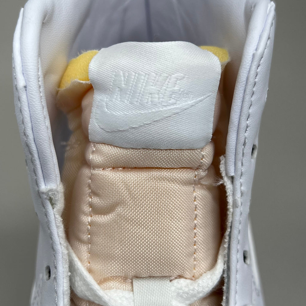 NIKE Blazer Mid 77' High-top Shoes SZ Womens 8 Mens 6.5 White & Peach CZ1055-117