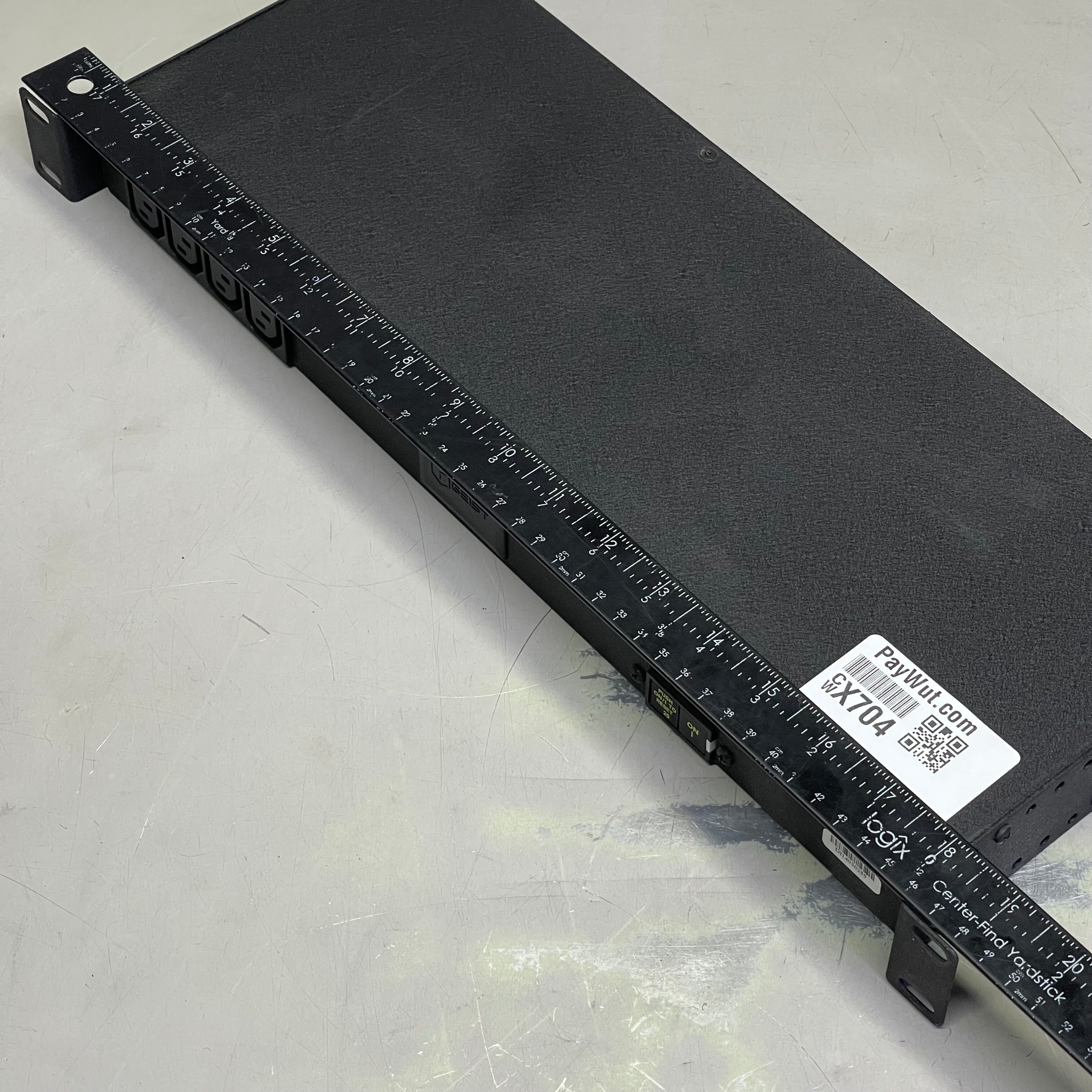 VERTIV Geist Power Distribution Unit BRE160-002/16 (Used, Working)