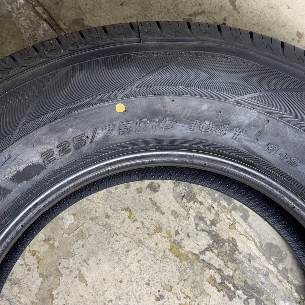 WESTLAKE All-Season Radial Tire Sz 225/75R16 104T Black SU318