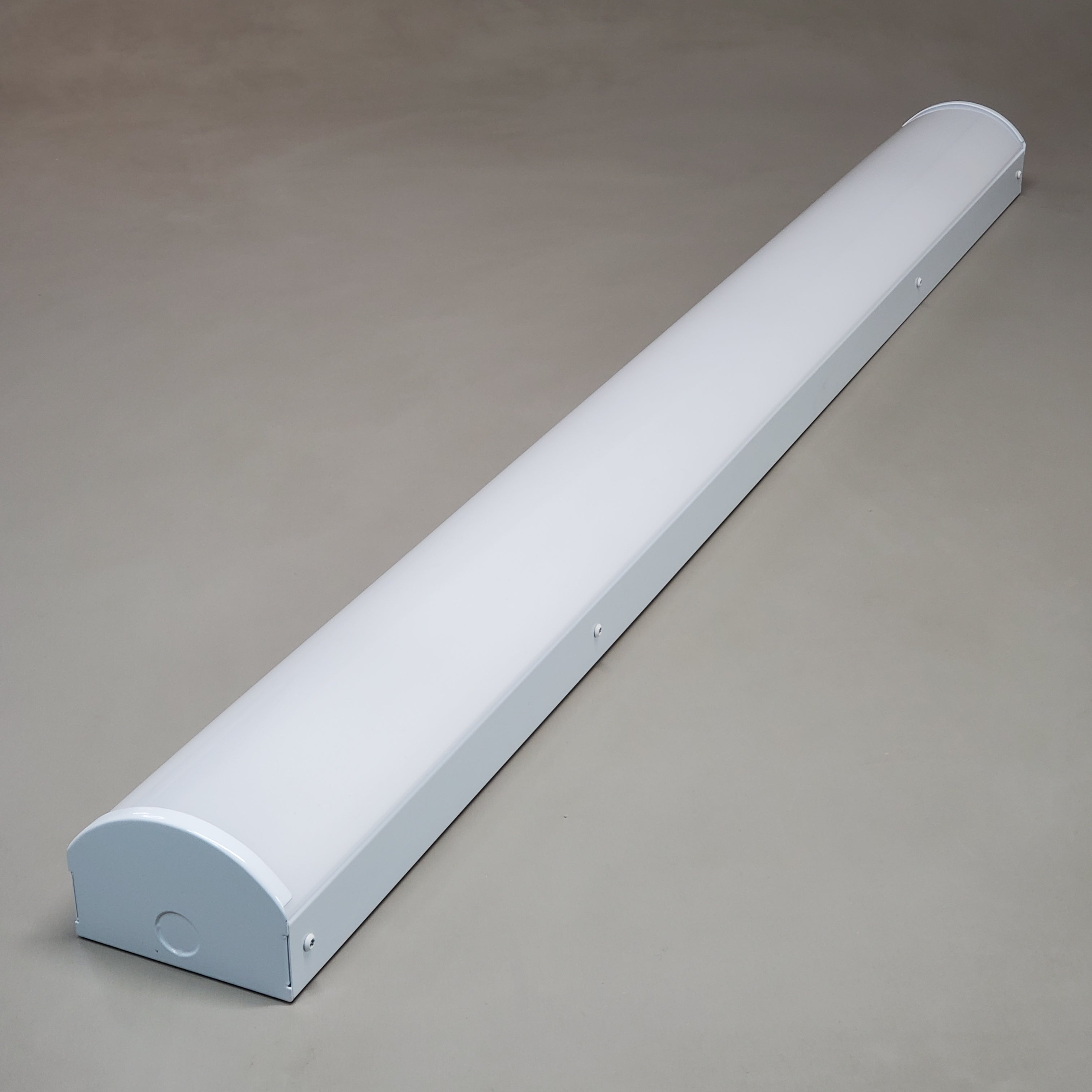 BARRON lighting group (4 PACK) Trace Lite 4' Stairwell Lighting Color & Power Switchable SSF-4-CP-SC