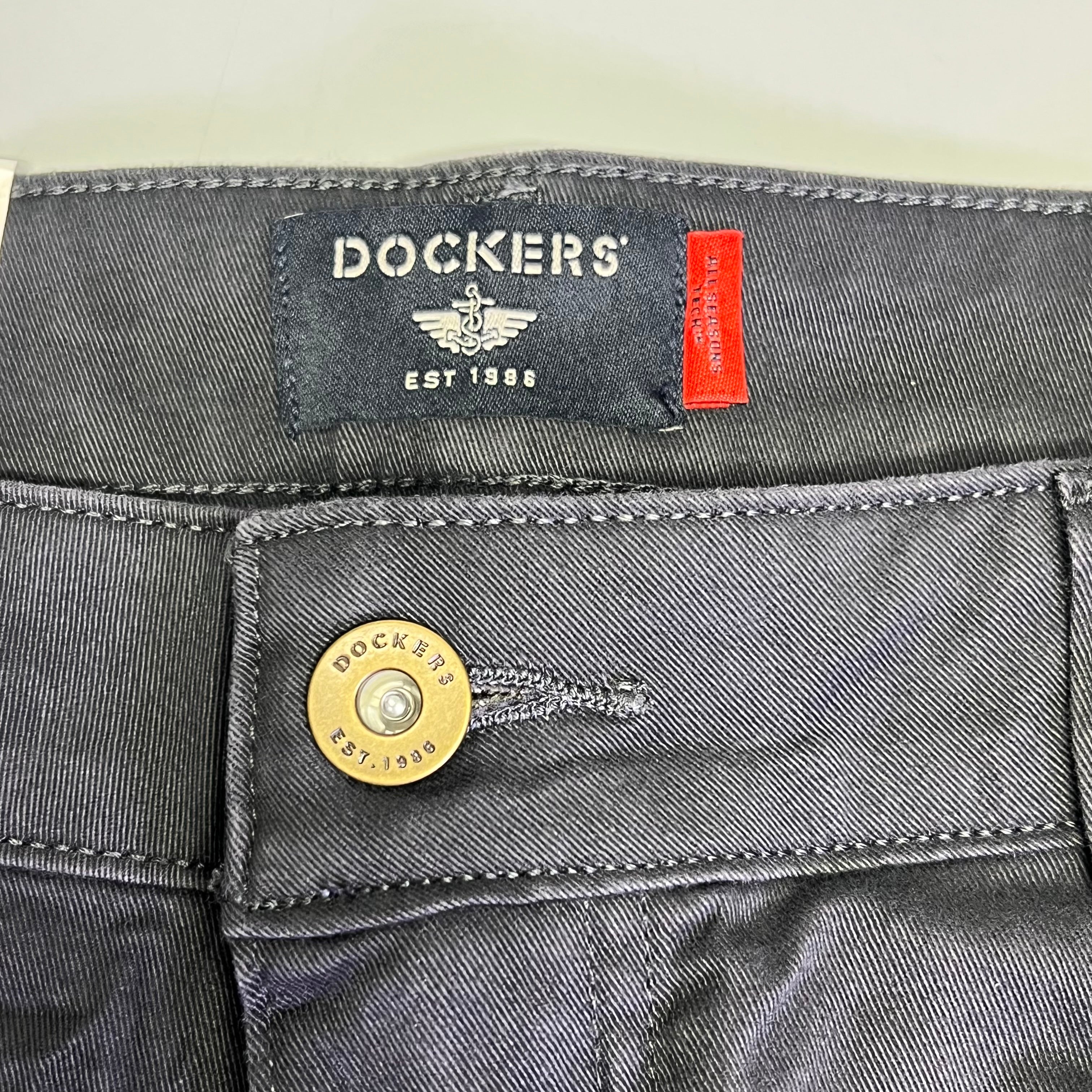 DOCKERS All Seasons Tech Straight Fit Jean Cut Pant Men's Sz 34x30 Steelhead