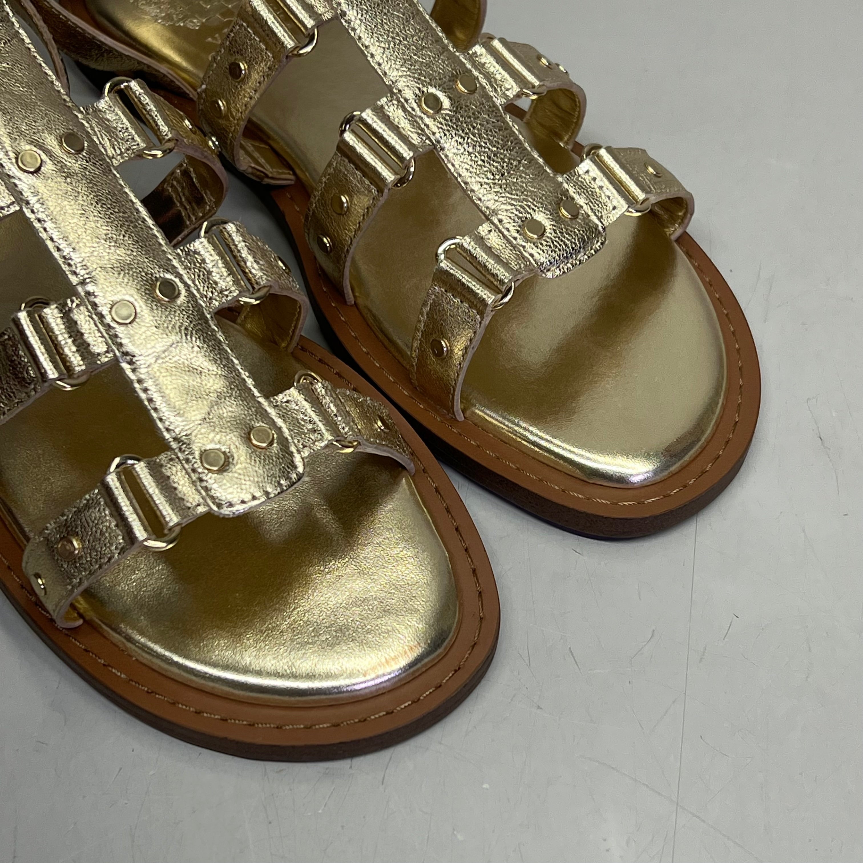 VINCE CAMUTO Leather Studded Gladiator Sandals Women's Sz 7.5M Egyptian Gold