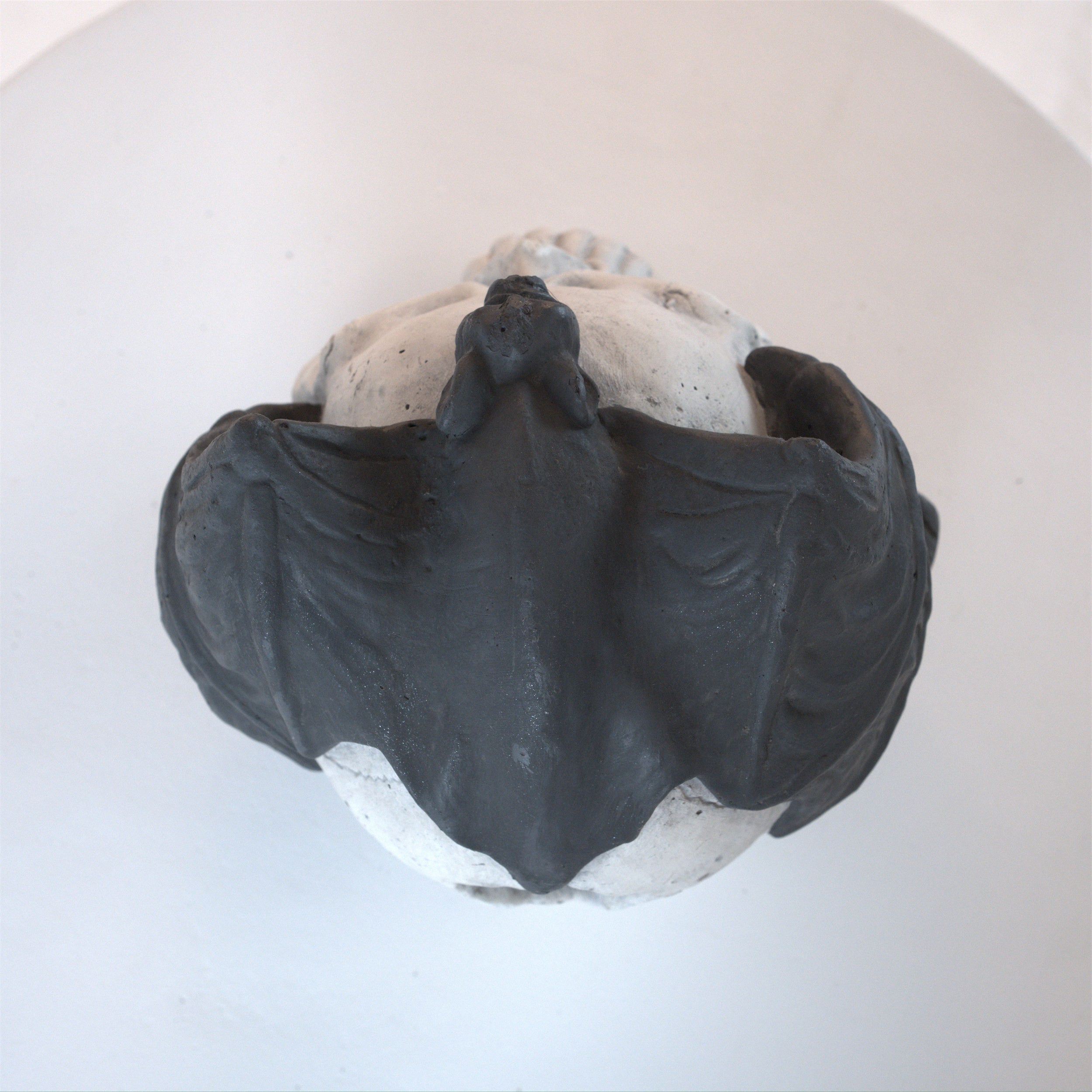 Hand-Welded Fire Pit Skull That Channels Halloween Flame
