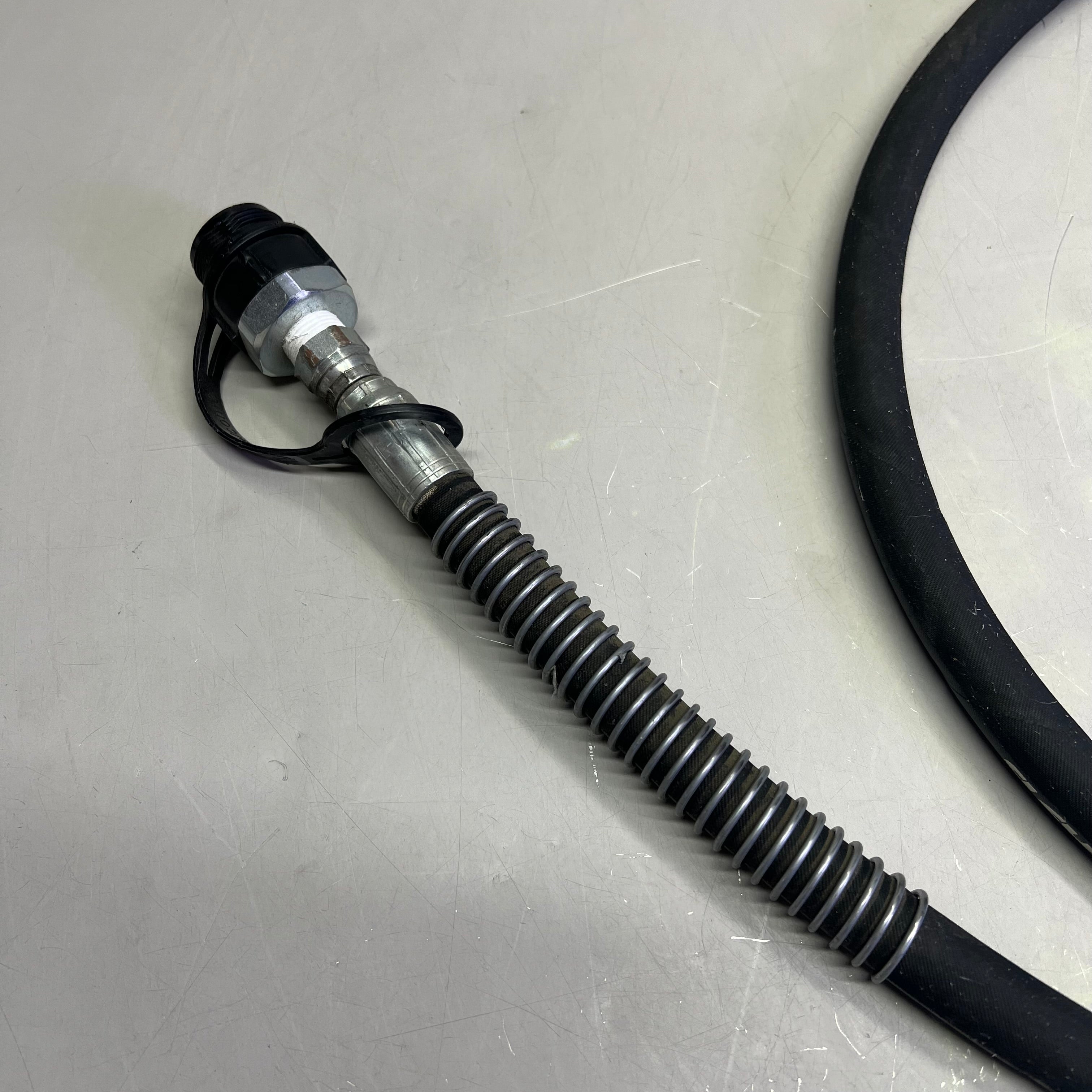 FLEXTRAL Hydraulic Jack Hose 10,000 PSI WP - 20,000 PSI BP 3/8" x 8' Black HJ-06