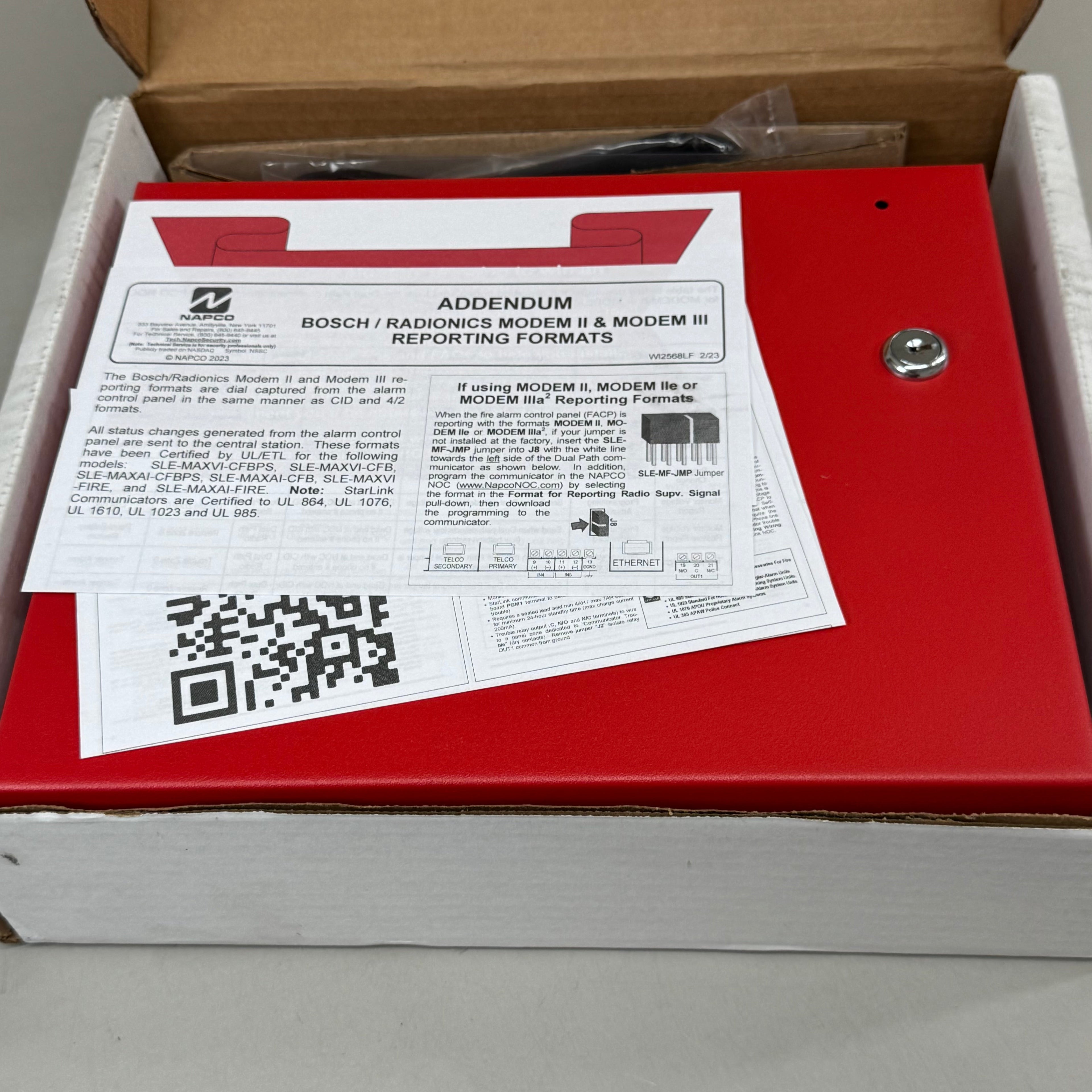 NAPCO Universal Alarm Cellular Communicator in Metal Box Verizon SLE-MAXVI-CFB