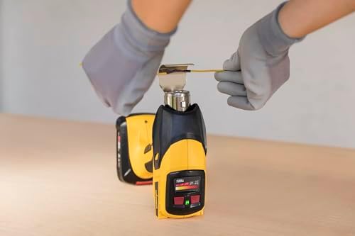 WAGNER Furno 550 Battery-Operated Heat Gun with LED Display, 5 Temperature Settings from 300 to Max. 610 °C, Includes Reflector and Wide Jet Nozzle (Battery and Charger Not Included)