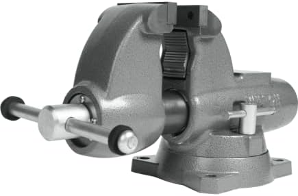 Wilton Pipe & Bench Vise, 3-1/2" Jaw Width, 5" Max Jaw Opening, 4-1/2" Throat (Model C-0)