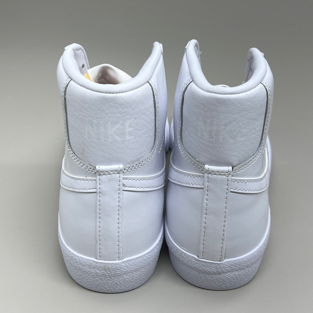 NIKE Blazer Mid 77' High-top Shoes SZ Womens 9.5 Mens 8 White & Peach CZ1055-117