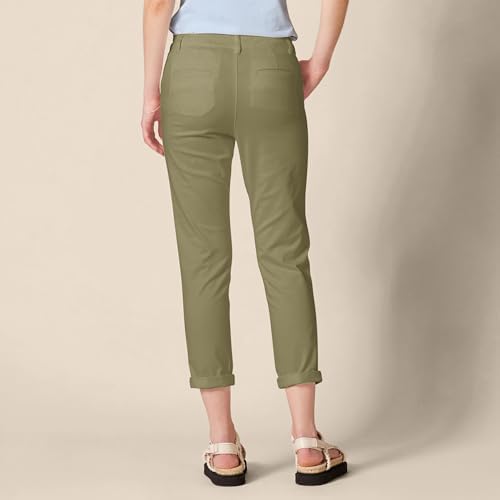 Amazon Essentials Women's Mid-Rise Slim-Fit Stretch Cropped Capri Pants (Available in Plus Size)
