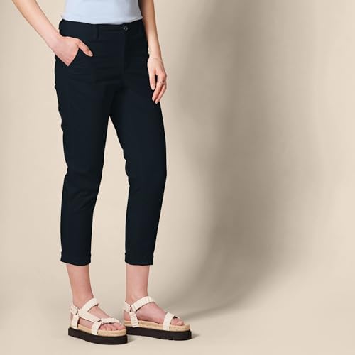 Amazon Essentials Women's Mid-Rise Slim-Fit Stretch Cropped Capri Pants (Available in Plus Size)