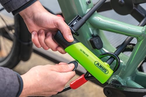 ABUS U-Lock 410K Ultra for Bicycles and e-Scooters - Robust Bicycle Lock with Practical Holder - Green