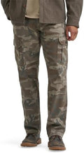 Wrangler Authentics Men's Relaxed Fit Stretch Cargo Pant