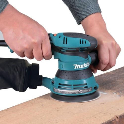 Makita BO5041R 3.0 Amp Variable Speed 5 in. Random Orbit Sander (Renewed)