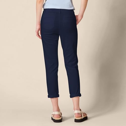 Amazon Essentials Women's Mid-Rise Slim-Fit Stretch Cropped Capri Pants (Available in Plus Size)
