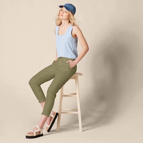 Amazon Essentials Women's Mid-Rise Slim-Fit Stretch Cropped Capri Pants (Available in Plus Size)