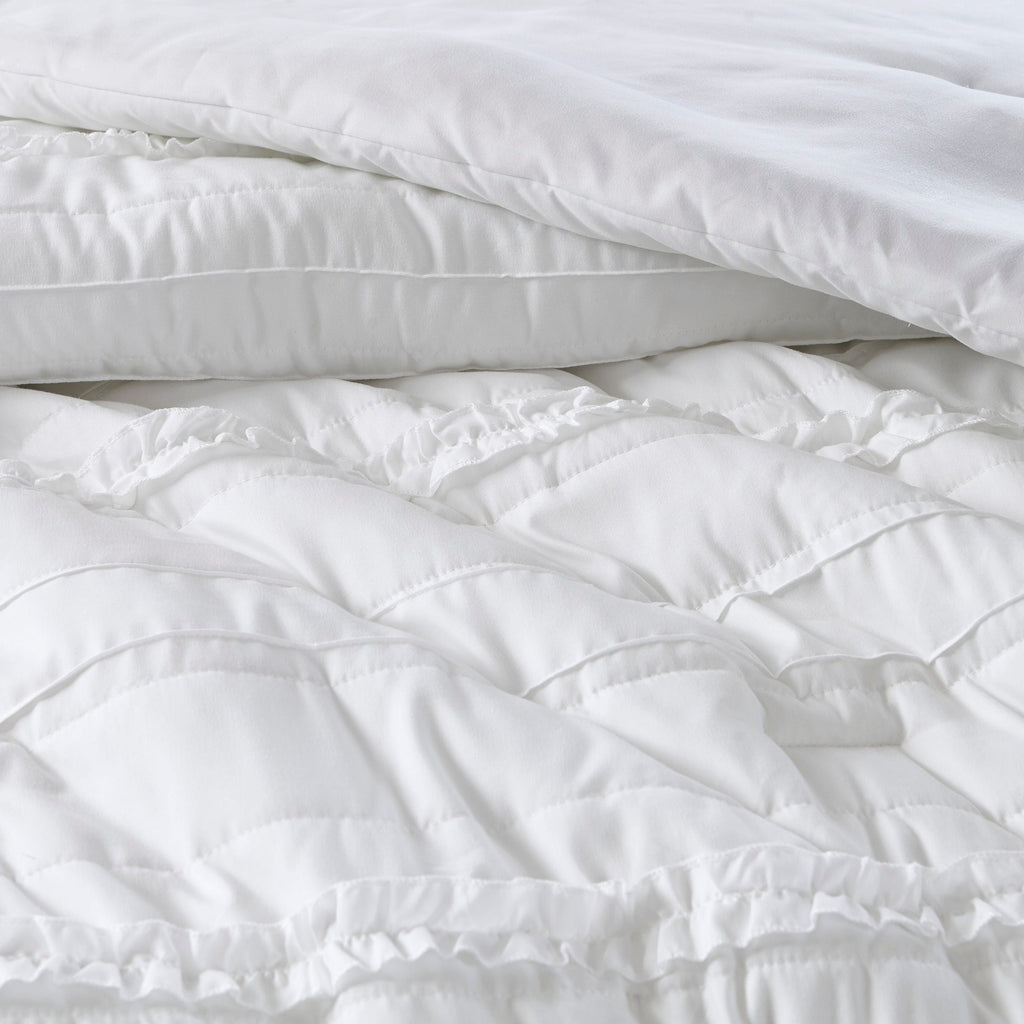 5 Piece Microfiber Ruffled Comforter Set White California King
