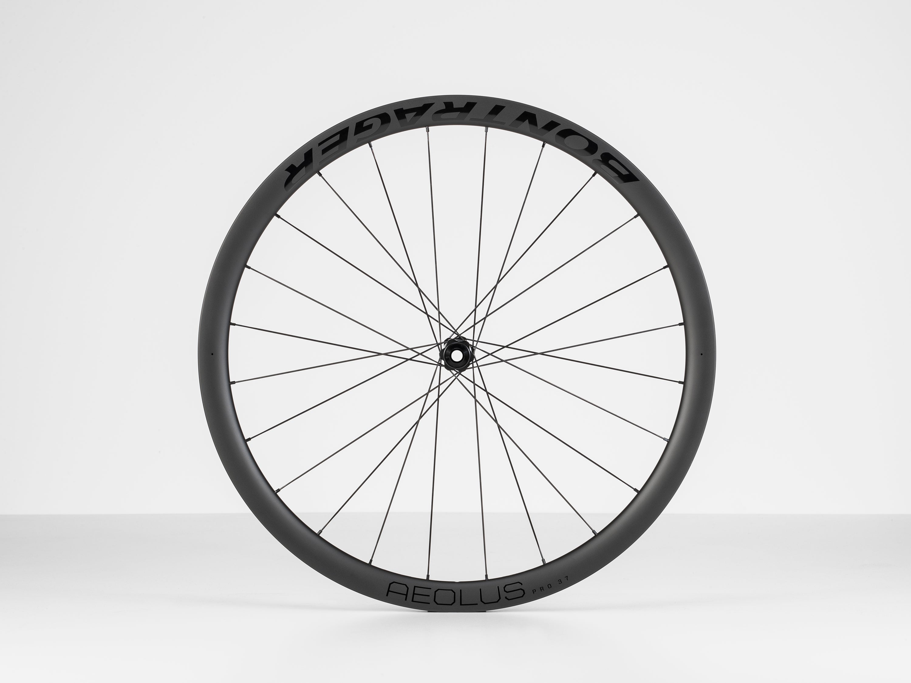 Wheel Front Bontrager AeolusPro37 Disc TLR 100 700 24H Black