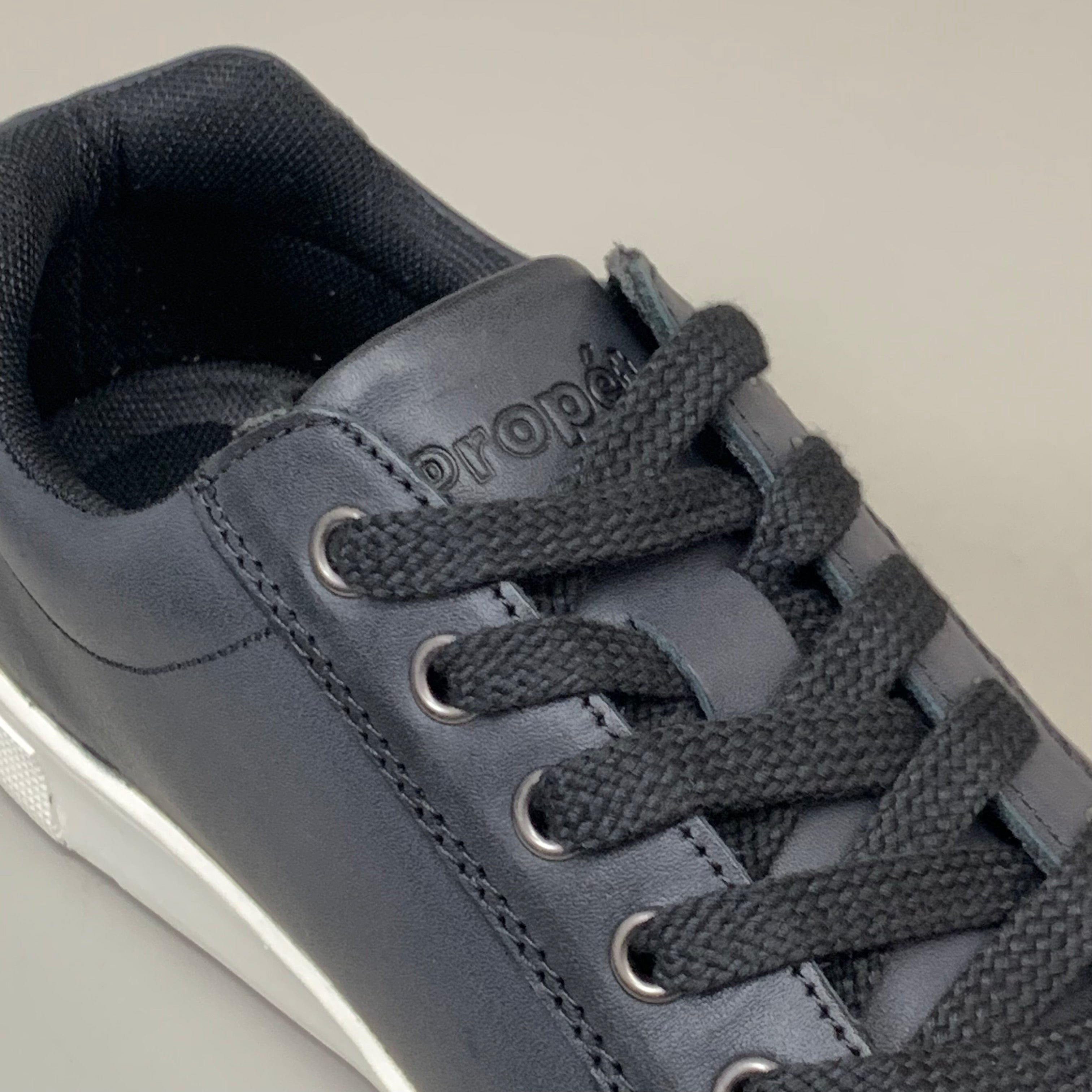 PROPET Koda Classic Leather Sneakers XX(5E) Men's SZ 9 Black MCA202LBLKE-09