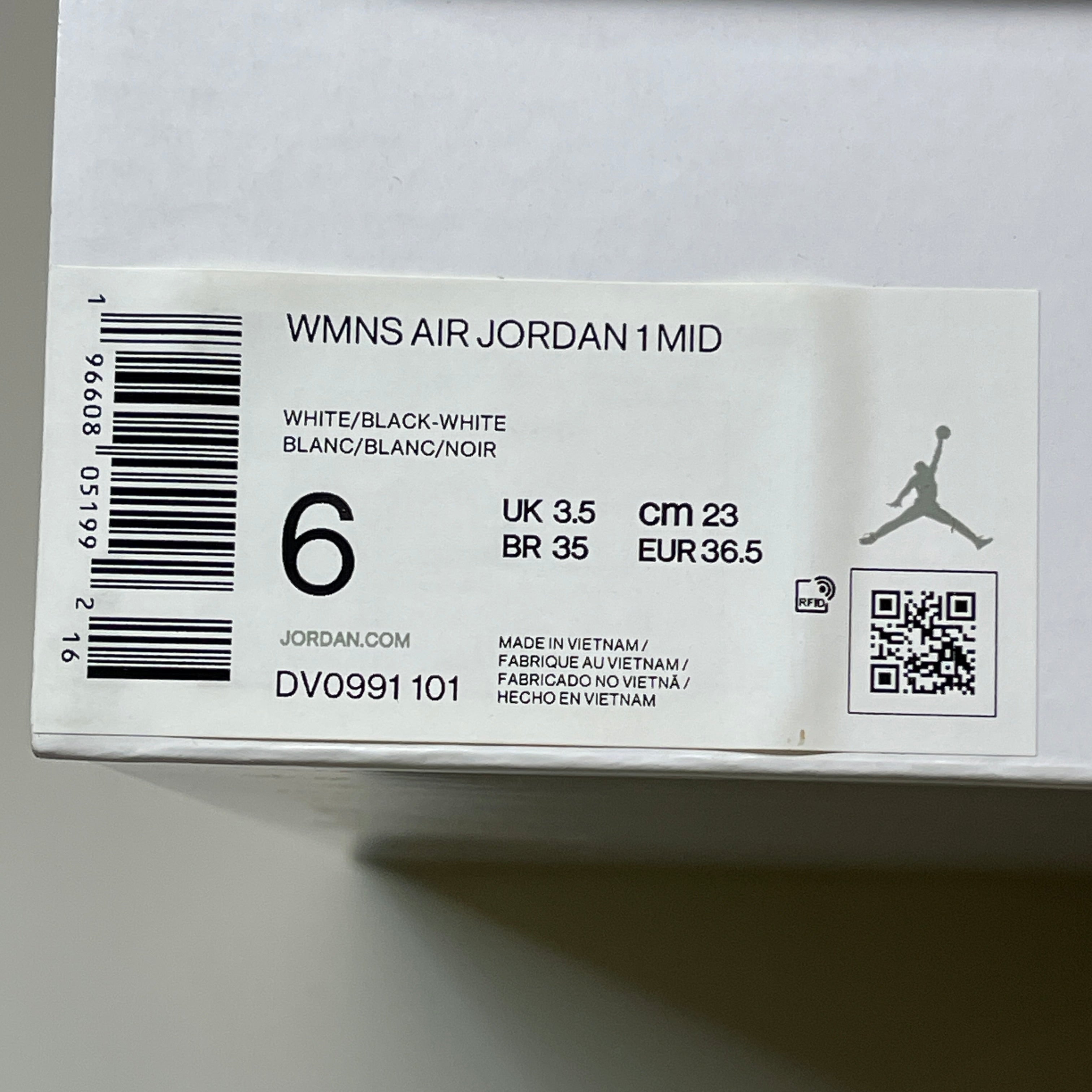 NIKE AIR JORDAN 1 Mid Panda Shoe Women's Sz 6 Black / White DV0991-101 (New)