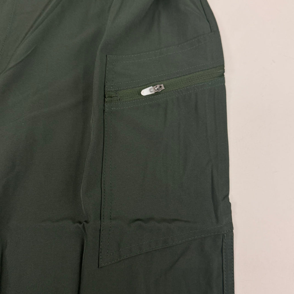 GREEN TOWN 4 Flex Scrubs Jumpsuit Cinch In Waist Women's Sz M Olive GFX-023AST