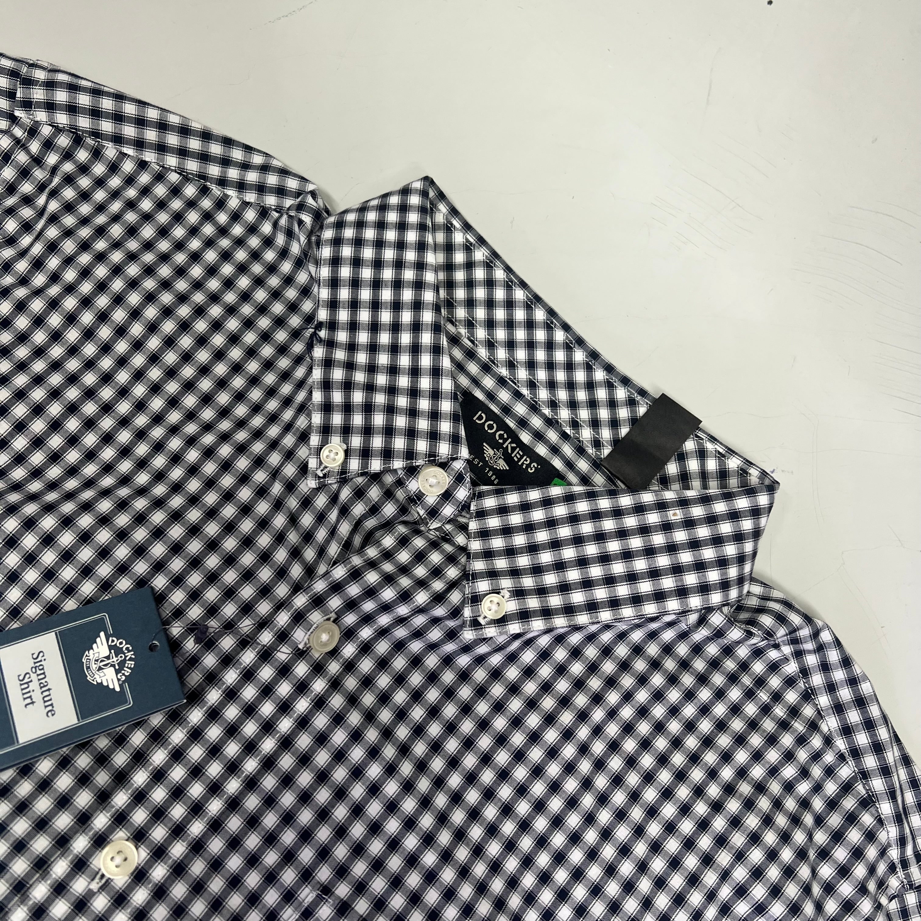DOCKERS Signature Stain Defender Button Up Shirt Men's Sz XL Navy Blue A42520010