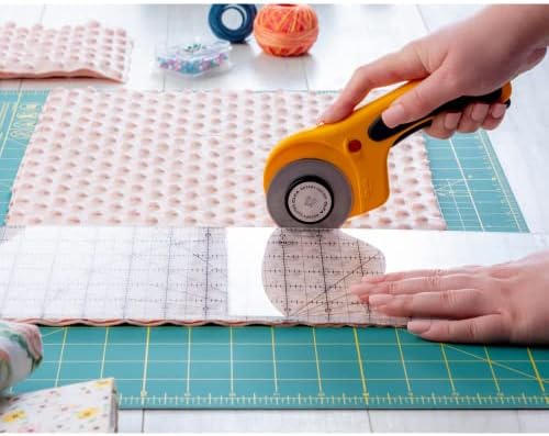 OLFA 60mm Ergonomic Squeeze-Handle Rotary Cutter (RTY-3/DX) - 12-Layer