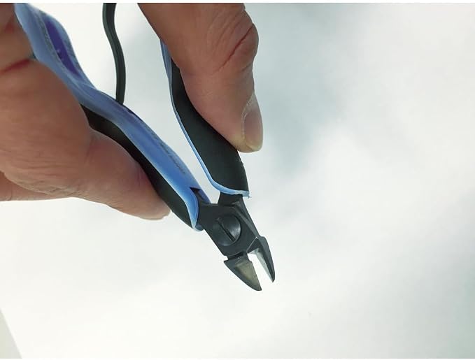Lindstrom RX8149 - RX Series Flush Cutter - Small Head Tip - Ergonomic Handles - 22-38 Guage Cutting Capacity - 5.47" L