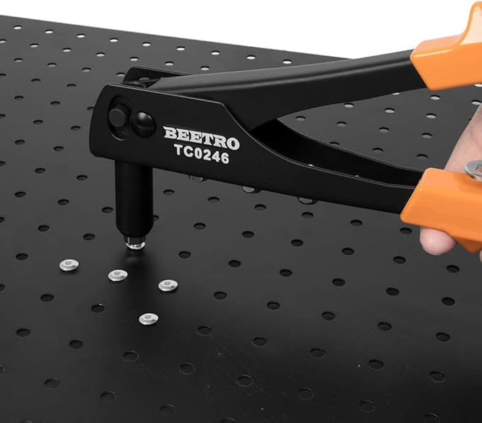 BEETRO Heavy Duty Hand Riveter, Rivet Gun, 3/32"-1/8"-5/32"-3/16", 4 Nosepieces Set Includes 100pcs Rivets, Durable and Suitable for Metal, Plastic and Leather