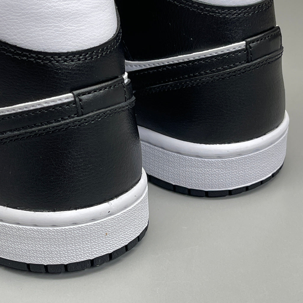 NIKE AIR JORDAN 1 Mid Panda Shoe Women's Sz 6.5 Black / White DV0991-101 (New)