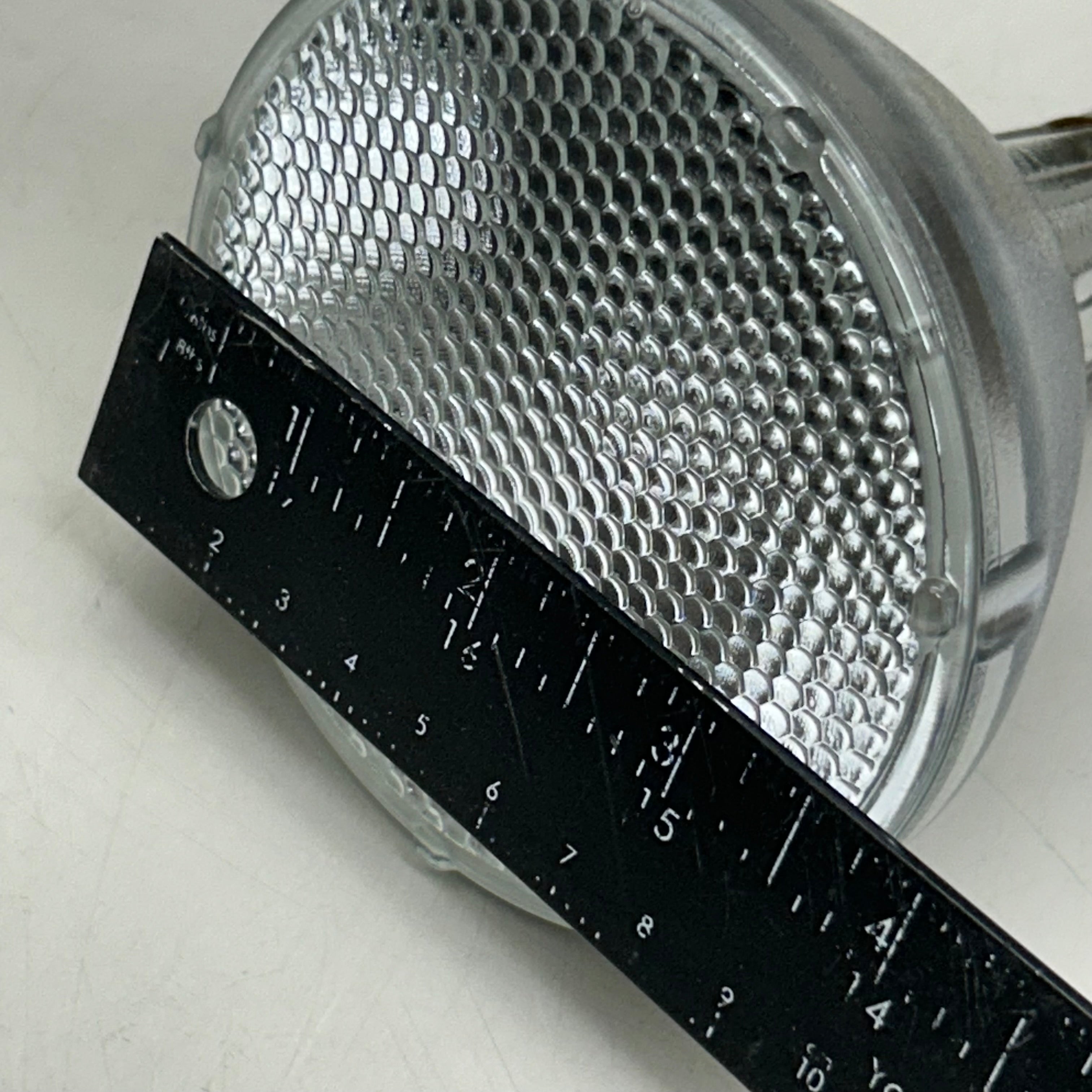 HALCO Hard Glass Shell Ceramic Metal Halide Lamp Light Medium Base White P30L