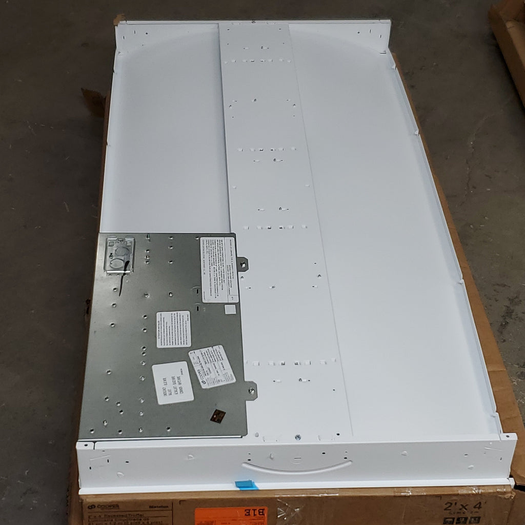 COOPER LIGHTING 3 PK LED Recessed Troffer 2'x4' 24CZ2-30-UNV-EL7W-L840