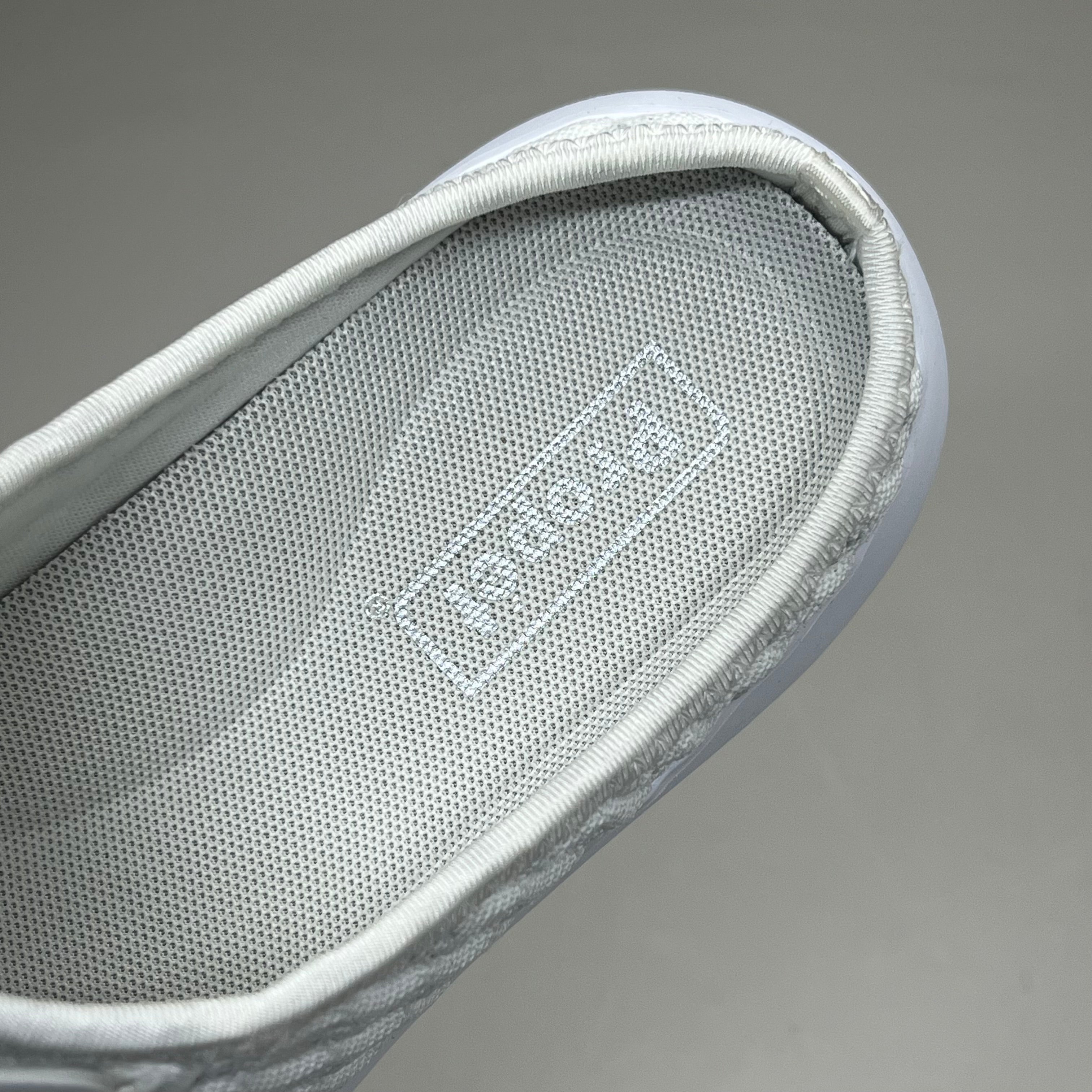 PROPET Travel Bound Slide Remove Footbed Womens Sz 10 N(AA) White Daisy WAT031M