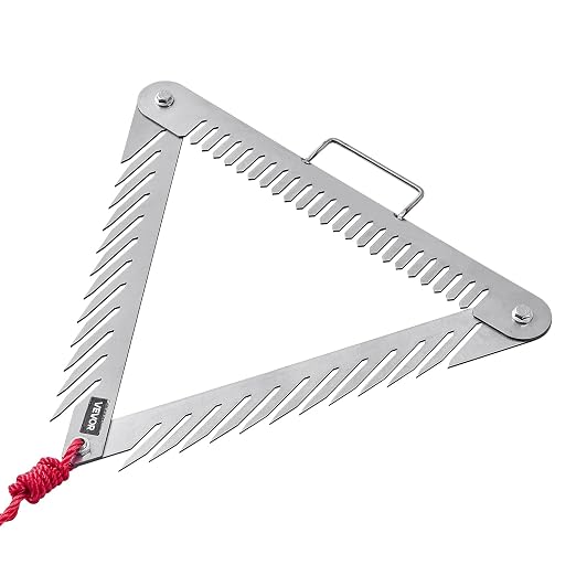 VEVOR 24in Aquatic Weed Rake, 3-Sided Lake Weed Rake with Handle, Portable and Foldable Pond Water Grass Razor, Stainless Steel Throwable Floating Pond Weeds Cutter with 30 ft Rope, for Lakes Ponds