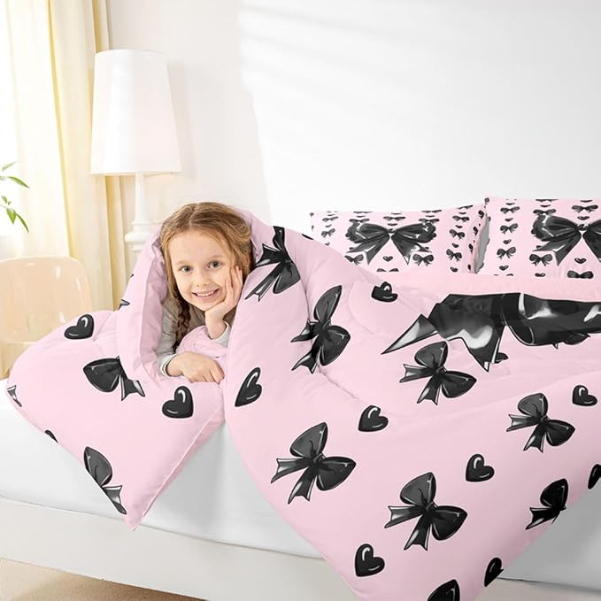 Feelyou Cute Pink Bow Comforter Set All Season Girly Bow Bedding Set with 2 Pillow Cases Love Hearts Bowknot Microfiber Kids King Bedclothes Bedroom Decor Duvet Quilt Breathable Soft Lightweight