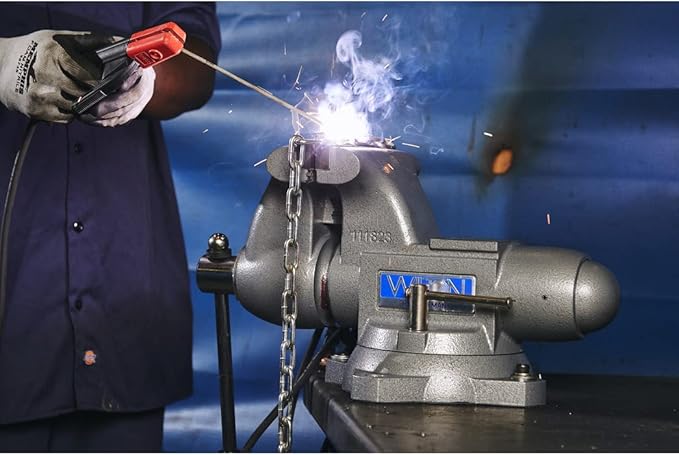 Wilton Tradesman Bench Vise, 8" Jaw Width, 6-3/4" Max Jaw Opening, 4-3/4" Throat (Model 1780A)