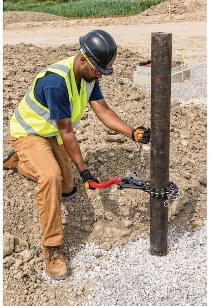 RIDGID 69982 Model 226 In-Place Soil Pipe Cutter, 1-1/2-inch to 6-inch Chain Pipe Cutter,Black/Red, Small