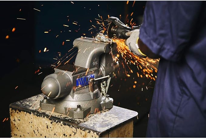 Wilton Tradesman Bench Vise, 5-1/2" Jaw Width, 5" Max Jaw Opening, 3-3/4" Throat (Model 1755)