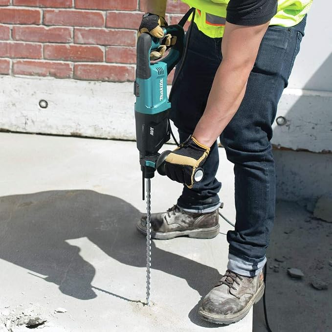 Makita HR2641-R 1 in. AVT SDS-Plus D-Handle Rotary Hammer (Renewed)