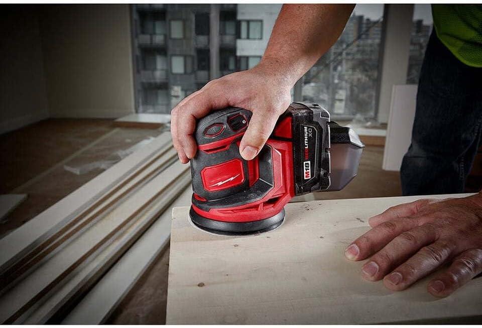 2648-20 M18 with Milwaukee 18V Cordless Random Orbit Sander - Bare Tool