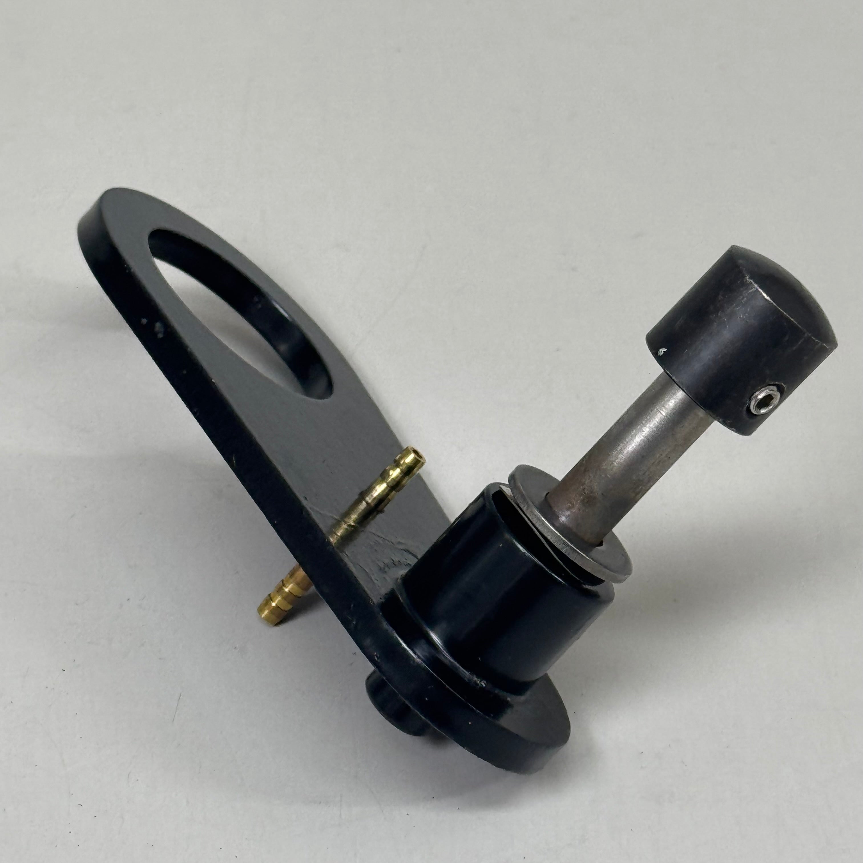 GILLIG Outer Windshield Wiper Motor Spacer Assy 53-56975N000