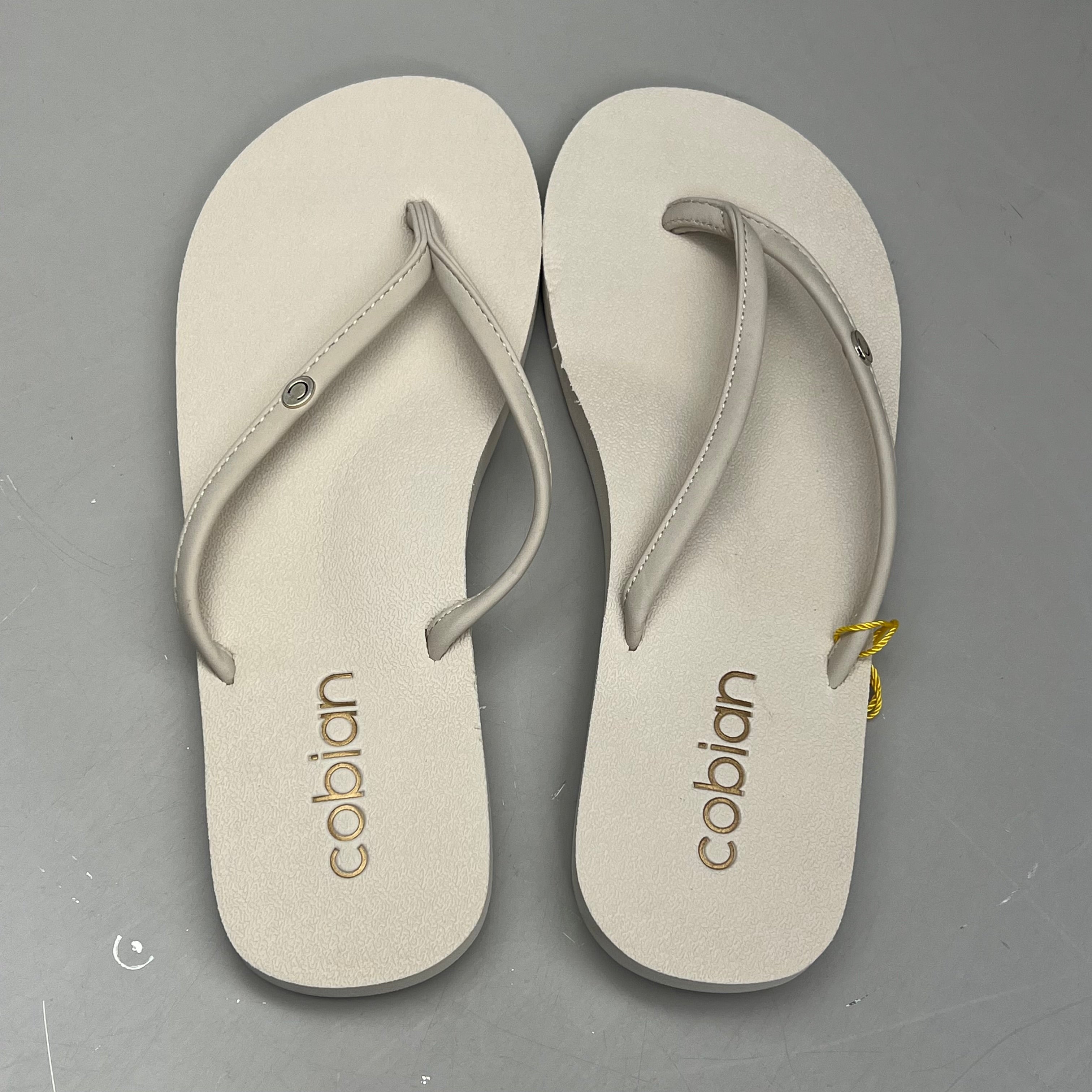 COBIAN Nia's Bounce Synthetic Leather Sandals Women's Sz 6, EU 35.5 Cream NIA25-110-6