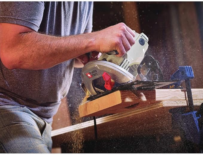 PORTER-CABLE 7-1/4-Inch Circular Saw, Heavy Duty Steel Shoe, 15-Amp (PCE300)