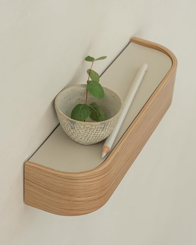 Kazai. Key Holder 'Toke' | Minimalist Key Hook Design from Berlin | Modern Key Holder Wall Mount with Wooden Shelf | Key Rack for Wall as Entryway Organizer | Oak