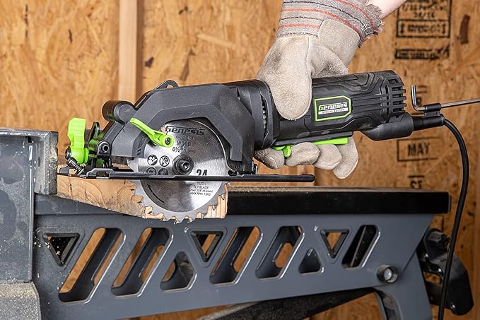 Genesis Mini Circular Saw 4.0 Amp 4-1/2" with 24T Carbide-Tipped Blade, Rip Guide, Vacuum Adapter, and Blade Wrench (GCS445SE)