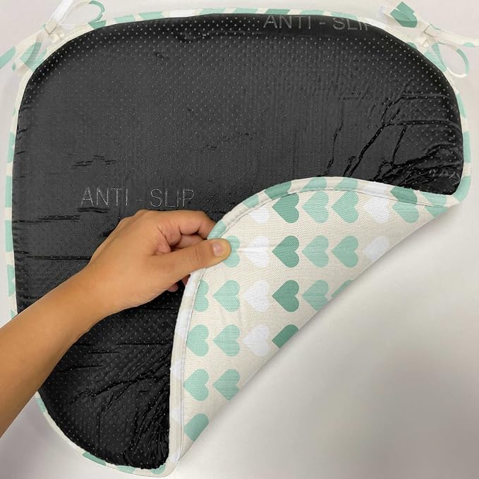 Lunarable Aquamarine Chair Seating Cushion Set of 6, Romantic Pattern with Heart Shapes in Rows, Anti-Slip Seat Padding for Kitchen & Patio, 16"x16", Champagne Laurel Green