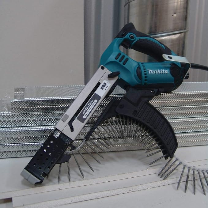 Makita 6844 Autofeed Screwdriver