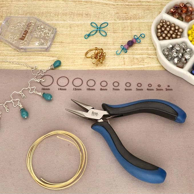 The Beadsmith Ergonomic Chain Nose Pliers – 5 inches (127mm) – Comfortable Ergonomic Grip, Double-Leaf Springs & Polished Steel Head – Extra-Fine Tips for Precision to Medium Level Work