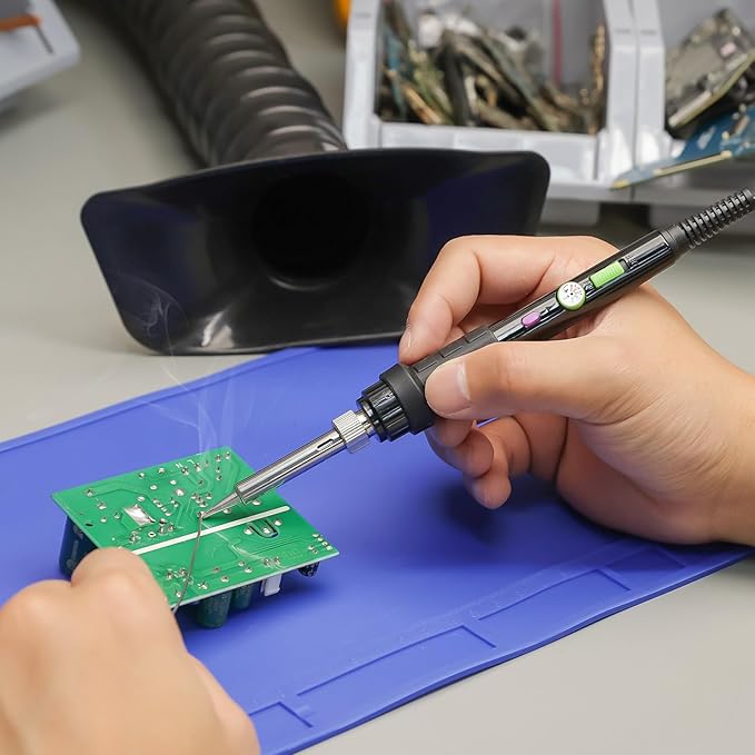 YIHUA 947-III 60W Soldering Iron Kit Temperature Adjustable 428-896°F 2-IN-1 Soldering Kit with Simple Soldering Iron Stand and Cleaning Sponge 110V US Power Plug